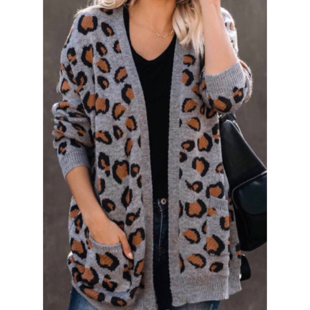 🎊HPx3🐆 Only 1 large left •Are You Kitten Me? Gray Leopard Cardigan - Picture 4 of 8